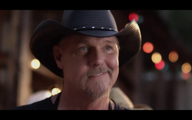 Trace Adkins Releases New Song and Video with “Just the Way We Do It,”