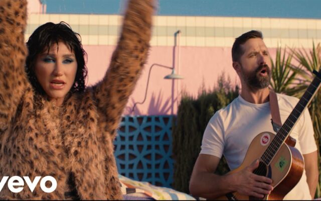 Check Out Walker Hayes New Fancy Like Video With Kesha