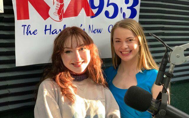 Miss Grays Harbor/Teen Candidates Emma & Ellie Stopped by The Kix Morning Show!